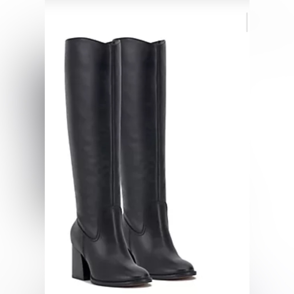 Vince Camuto Leila boots New 9W